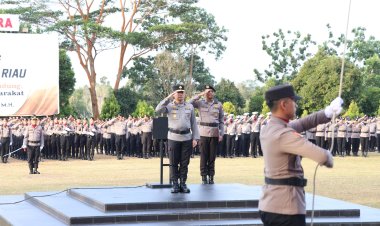 POLDA KEPRI GELAR UPACARA HARI KESADARAN NASIONAL: TEGUHKAN KOMITMEN POLRI YANG PROFESIONAL DAN BERINTEGRITAS