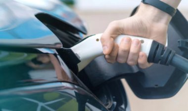 Revolusi Kendaraan Listrik: Terobosan Baterai Solid-State Mampu Tempuh 1.200 KM dengan Pengisian 10 Menit