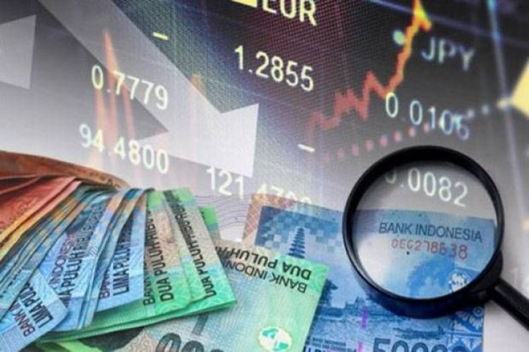 Rupiah Tertekan di Level Rp16.800, Sinyal "Hawkish" The Fed Jadi Pemicu Utama