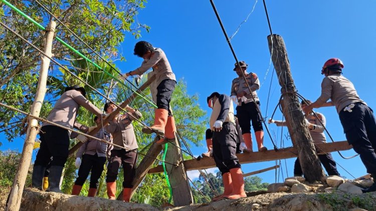 Polres Gayo Lues Bangun Empat Jembatan Gantung, Warga: Dapat Menjual Hasil Kebun Ke Pasar