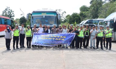 OPS KESELAMATAN SELIGI 2026: POLDA KEPRI GELAR RAMP CHECK ANGKUTAN UMUM DAN PARIWISATA