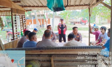 Polsek Bengkong Gelar Jumat Curhat Kamtibmas Bersama Warga Tanjung Buntung