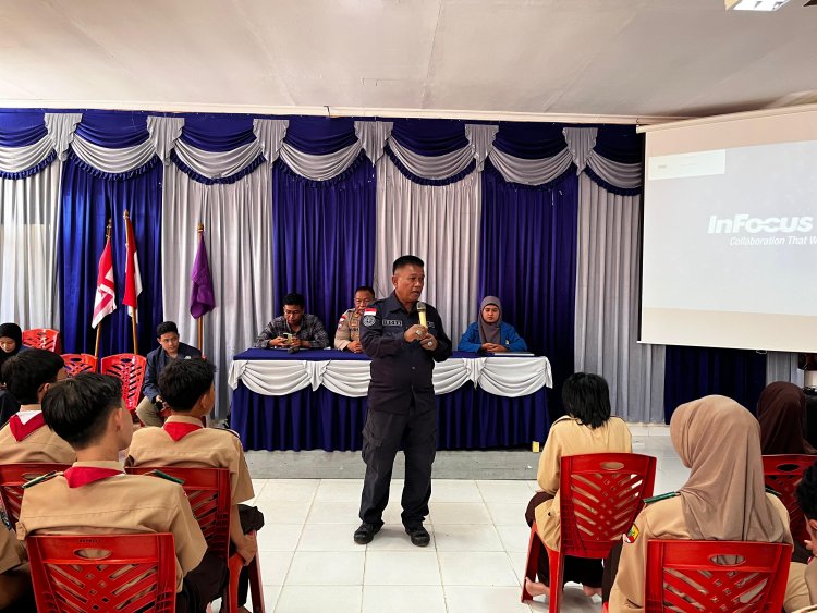 Bangun Generasi Cerdas Digital, Polres Lingga Sosialisasi Bijak Bermedsos ke Pelajar
