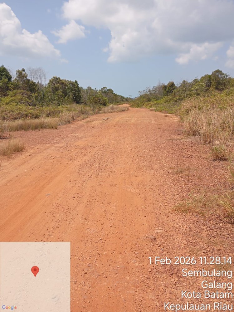 Akses Jalan ke TPU Sibulang Rusak Parah, Warga Galang Desak BP Batam dan Pemko Bertindak