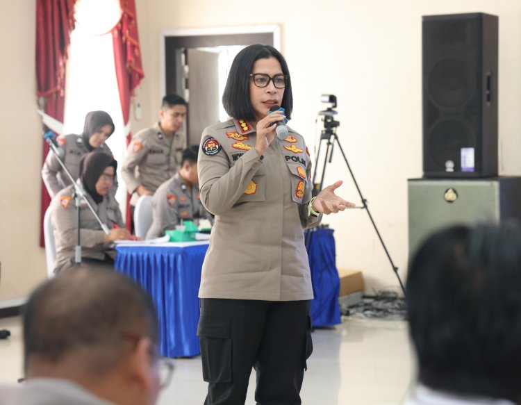 POLDA KEPRI GELAR LATPRAOPS LIONG SELIGI–2026: PASTIKAN KAMTIBMAS TETAP KONDUSIF SAAT IMLEK DAN LIBUR NASIONAL