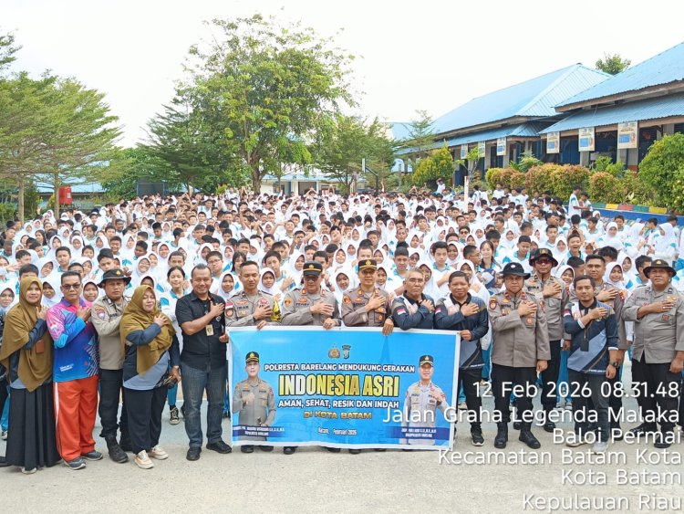 Polresta Barelang Gelar Gotong Royong Gerakan Indonesia ASRI di Wilayah Hukum Polsek Batam Kota