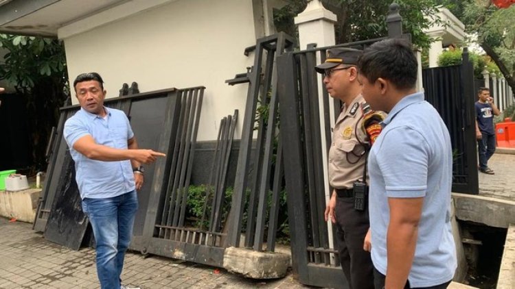 Penabrak Pagar Rumah Jusuf Kalla Sepakat Ganti Rugi Rp25 Juta