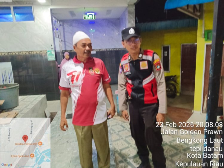 Polsek Bengkong Laksanakan Pengamanan Sholat Isya dan Tarawih, Wujudkan Rasa Aman di Bulan Suci Ramadhan