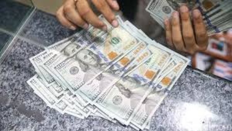 Rupiah Tertekan Dollar AS di Sesi Perdagangan Pagi