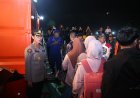 POLDA KEPRI PASTIKAN ARUS BALIK MUDIK GRATIS AMAN, 142 PENUMPANG TIBA DI BATAM