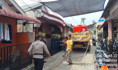 Pengamanan Pendistribusian Air Bersih Hari ke-42 di Batu Ampar Berjalan Aman dan Kondusif