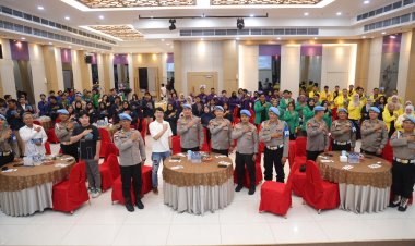 BIDPROPAM POLDA KEPRI SOSIALISASIKAN QR-CODE YANDUAN PROPAM POLRI KEPADA MAHASISWA, DIRANGKAIKAN DENGAN BUKA PUASA BERSAMA
