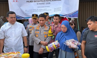 Jaga Stabilitas Pangan, Kapolres Bintan Pantau Langsung Pasar Murah di Tanjung Uban