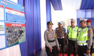 Kapolres Karimun Cek Pos Pengamanan Operasi Ketupat Seligi 2026