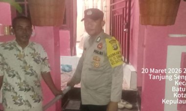 Hari ke-57, Polsek Batu Ampar Pastikan Pendistribusian Air Bersih Tepat Sasaran di Tanjung Sengkuang dan Batu Merah