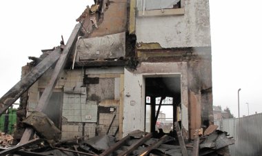 Gempa Magnitudo 5.8 Guncang Bali: Wisatawan Sempat Panik Berhamburan