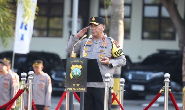 APEL GABUNGAN DAN HALAL BIHALAL, KAPOLDA KEPRI TEKANKAN DISIPLIN DAN PELAYANAN PRIMA PASCA HARI RAYA IDUL FITRI