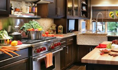 Bisnis "Cloud Kitchen" di Batam Menjamur: Solusi Kuliner Praktis Pasca-Lebaran