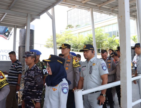 Kapolsek KKP Batam Himbau Penumpang Gunakan Tiket Resmi Demi Kelancaran Mudik