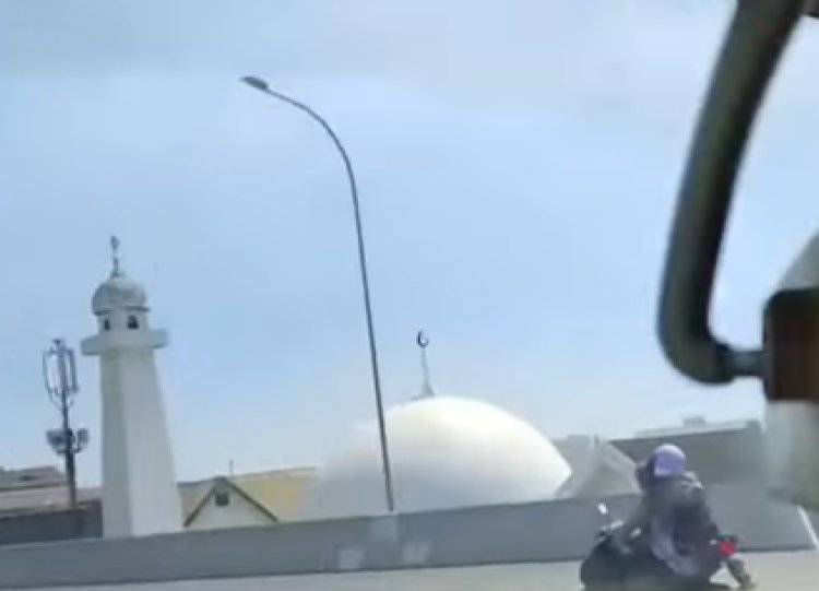 Viral! Aksi Nekat Emak-emak Lawan Arus di Jalan Layang Non-Tol Antasari