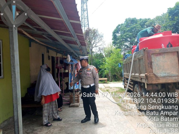 Pengamanan Hari Ke-44 Pendistribusian Air Bersih di Batu Ampar Berjalan Aman dan Lancar