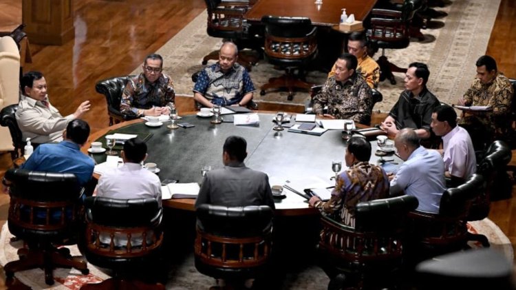 Presiden Prabowo Gelar Lima Rapat di Hambalang, Bahas Pendidikan, Geopolitik hingga Kesiapan Mudik Lebaran