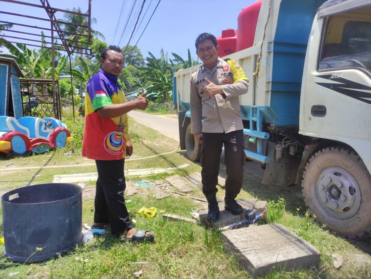 Polsek Batu Ampar Monitoring Hari ke-54 Distribusi Air Bersih bagi Warga Terdampak Gangguan Air di Batu Ampar