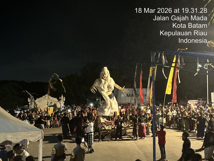 Polsek Sekupang Hadirkan Pengamanan Maksimal Pawai Ogoh-ogoh Tawur Agung Kesanga di Batam