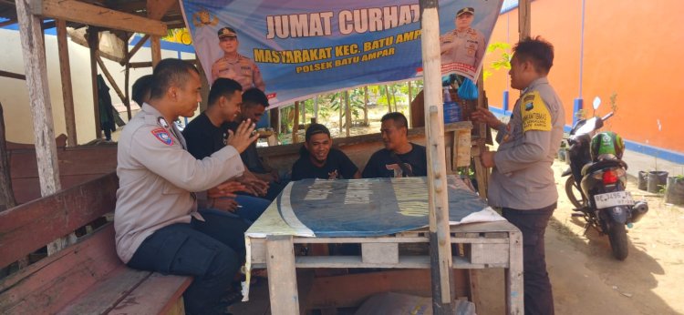 Jumat Curhat Kamtibmas di Batu Merah, Polisi dan Warga Perkuat Sinergi Jaga Keamanan Jelang Idul Fitri 1447 H