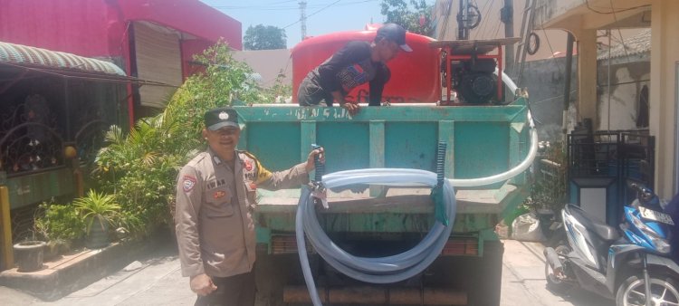 Hari Ke-64 Pendistribusian Air Bersih, Polsek Batu Ampar Pastikan Kebutuhan Warga Terpenuhi