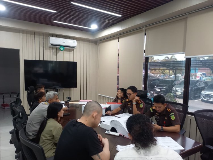 Empat Tersangka Kasus Pembunuhan Pemandu Lagu di Batam Dilimpahkan ke Jaksa (Tahap II)