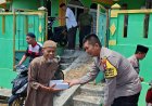 Polsek Lubuk Baja Gelar Bakti Sosial Jumat Berkah, Pererat Silaturahmi dengan Masyarakat
