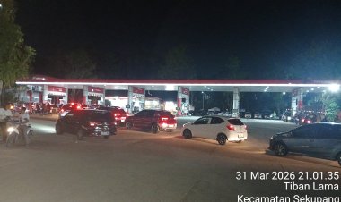 Antisipasi Panic Buying, Polsek Sekupang dan Batu Ampar Intensifkan Pemantauan di Titik Keramaian