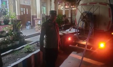 Memasuki Hari Ke-72, Polsek Batu Ampar Kawal Distribusi Air Bersih di Tanjung Sengkuang dan Batu Merah