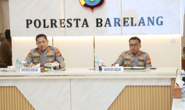 Kapolresta Barelang Pimpin Anev Bulanan, Tekankan Evaluasi Kinerja dan Peningkatan Pelayanan Publik