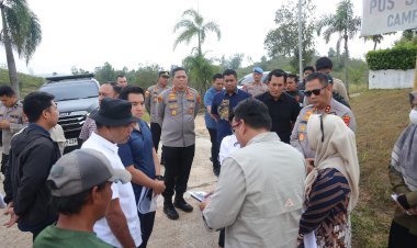 Kapolresta Barelang Mendampingi Kapolda Kepri dan Wakil Wali Kota Batam dalam Pengecekan Lahan dan Sekolah di Kecamatan Galang