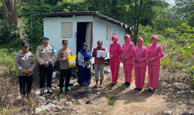 Jumat Berkah Polsek Meral Polres Karimun di Kelurahan Darussalam