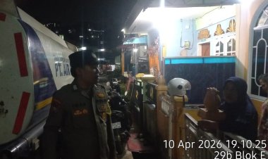 Monitoring Hari ke-78, Polsek Batu Ampar Pastikan Distribusi Air Bersih Berjalan Lancar dan Tepat Sasaran di Wilayah Batu Ampar