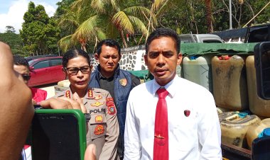 DITRESKRIMSUS POLDA KEPRI AMANKAN TIGA TERSANGKA DAN EMPAT UNIT KENDARAAN TERKAIT TINDAK PIDANA MINYAK DAN GAS BUMI