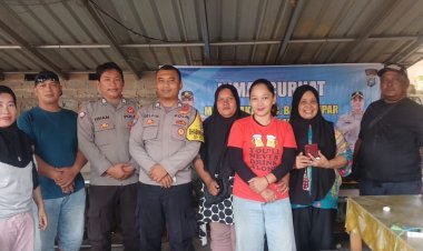 Polsek Batu Ampar Gelar Jumat Curhat Kamtibmas di Batu Merah, Warga Diajak Jaga Keamanan Lingkungan