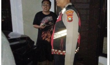 Respons Cepat Laporan 110, Polsek Lubuk Baja Tangani Warga Terkunci di Dalam Rumah