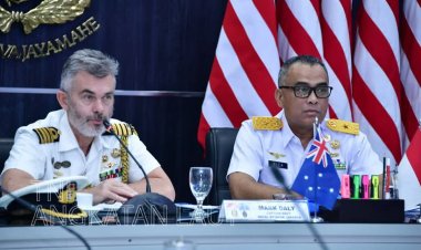 Perkuat Kerja Sama Maritim, TNI AL dan Royal Australian Navy Gelar MOWG 2026
