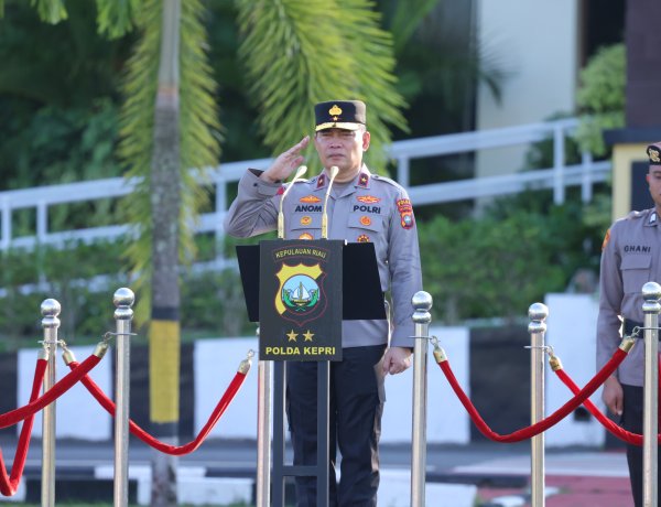 UPACARA HARI KESADARAN NASIONAL, WAKAPOLDA KEPRI TEKANKAN PROFESIONALISME DAN INTEGRITAS PERSONEL