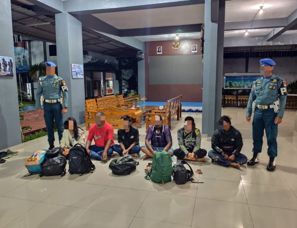 TNI AL dan BAIS TNI Gagalkan Upaya Masuknya PMI Non Prosedural di Perairan Karimun