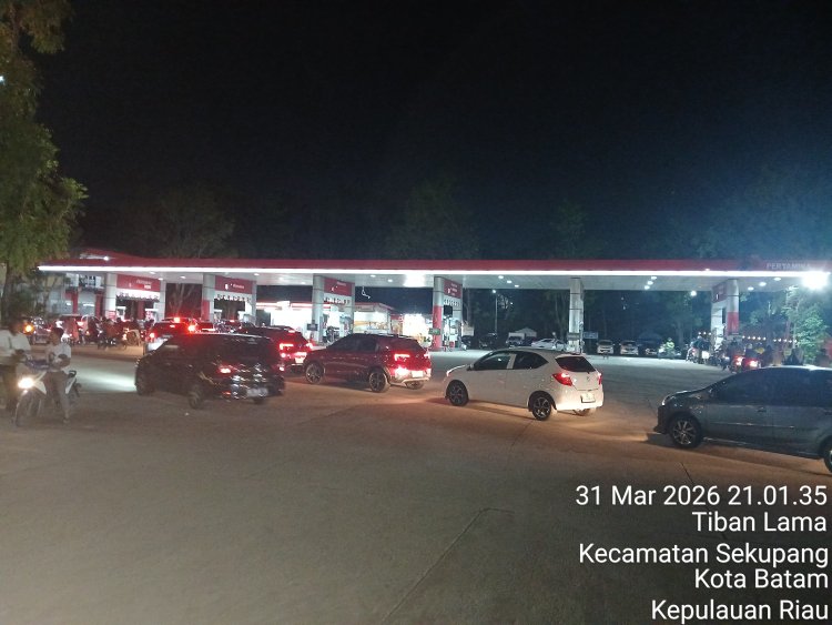 Antisipasi Panic Buying, Polsek Sekupang dan Batu Ampar Intensifkan Pemantauan di Titik Keramaian