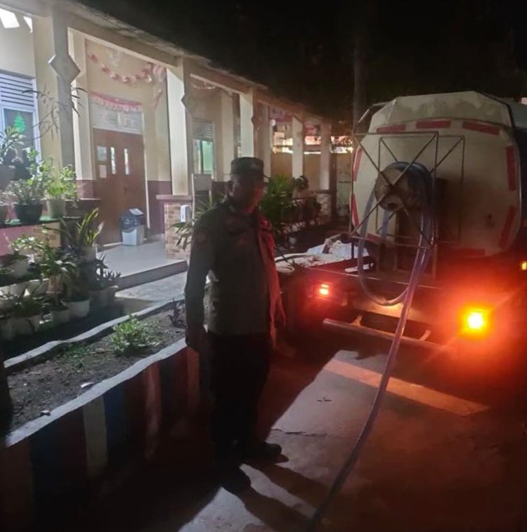 Memasuki Hari Ke-72, Polsek Batu Ampar Kawal Distribusi Air Bersih di Tanjung Sengkuang dan Batu Merah
