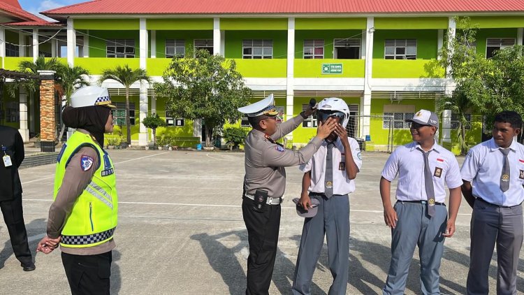 Ditlantas Polda Kepri Edukasi Siswa Sman 15 Batam, Tekankan Keselamatan Berlalu Lintas