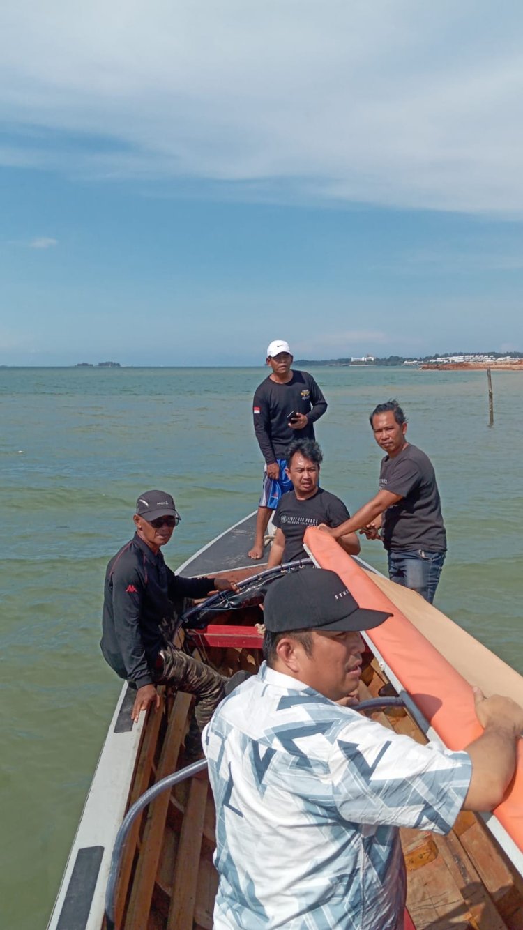 Aksi Cepat Kapolsek, Kanit Intelkam Bengkong dan Nelayan Temukan Remaja Tenggelam di Alur Laut Tanjung Buntung