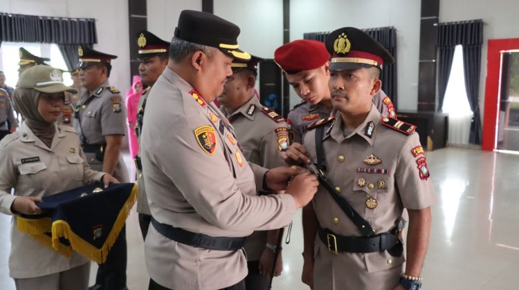 Kapolres Lingga Pimpin Sertijab, Pejabat Baru Siap Emban Amanah