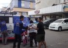 Jumat Berbagi On The Road: Relawan Ambulance CPB Kepri Tebar Kepedulian di Jalanan Batam